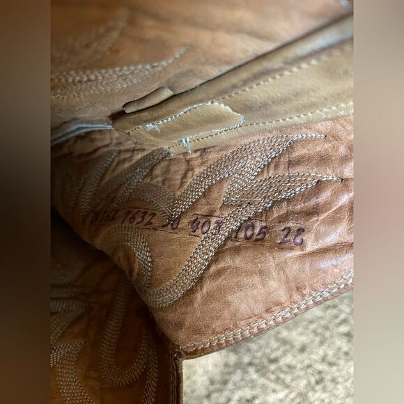 Tan nocona boots - Picture 4 of 9